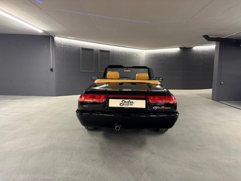 Alfa Romeo Spider 2.0 Veteranfahrzeug